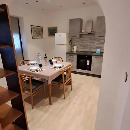 Casina Dani 아파트 라스페치아